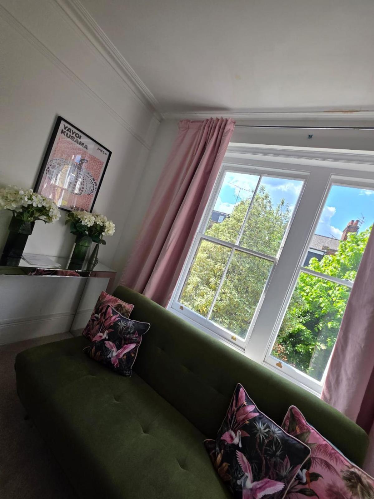 Belsize Park Boutique Accommodation London Exterior photo